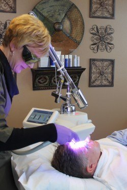 Levulan® Photodynamic Therapyを受ける患者